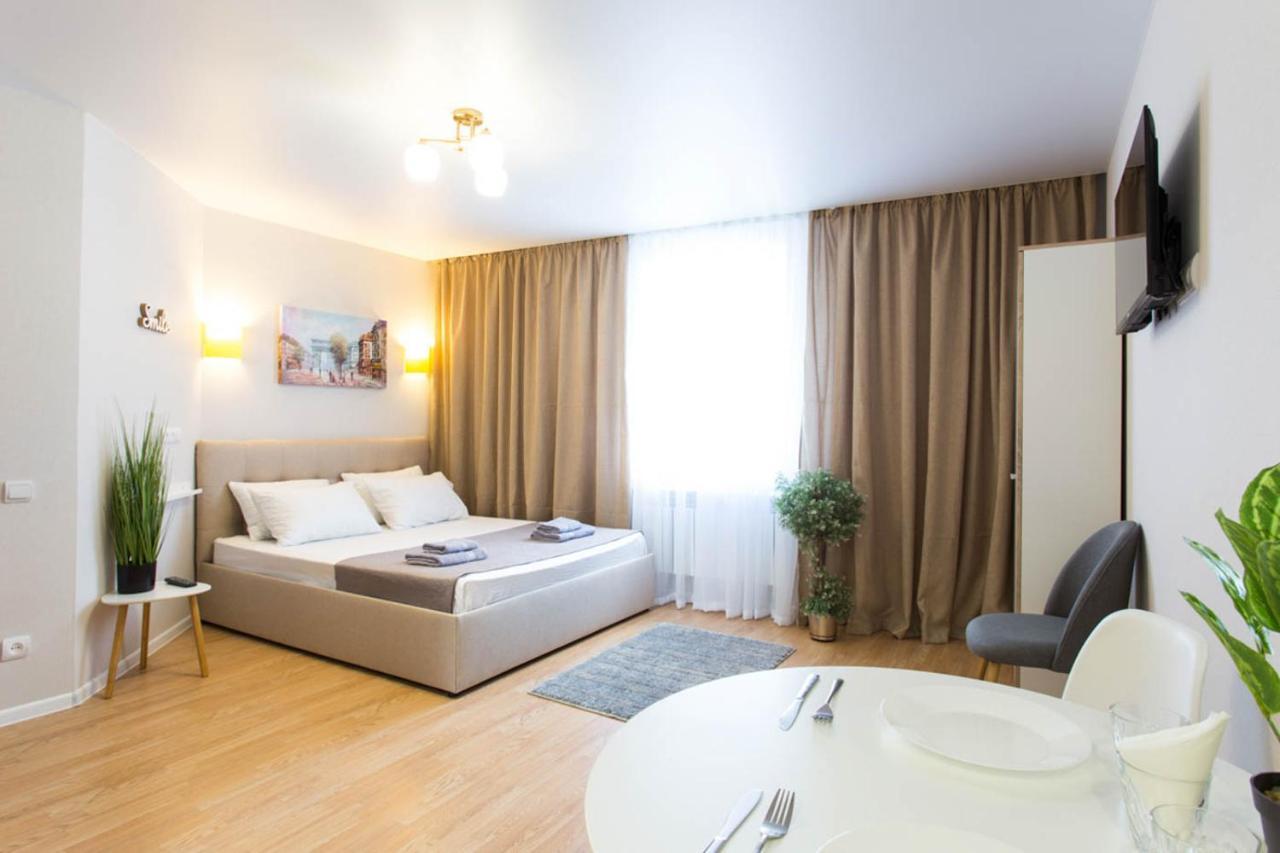 Apartment In The City Center - Gimnasiyna Naberezhna 24A-1 Харьков Экстерьер фото