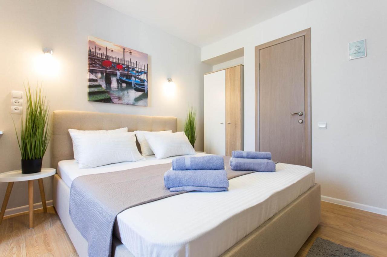 Apartment In The City Center - Gimnasiyna Naberezhna 24A-1 Харьков Экстерьер фото
