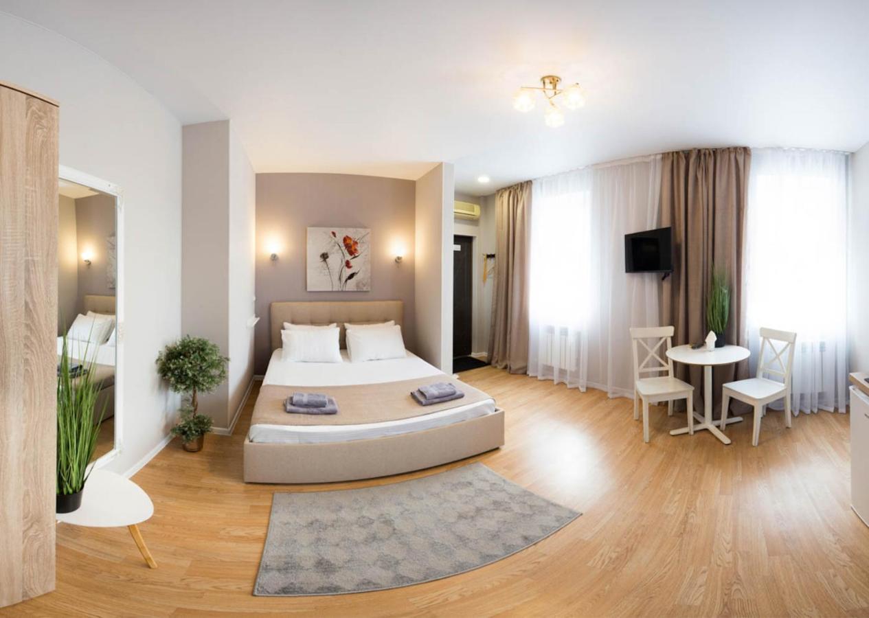 Apartment In The City Center - Gimnasiyna Naberezhna 24A-1 Харьков Экстерьер фото