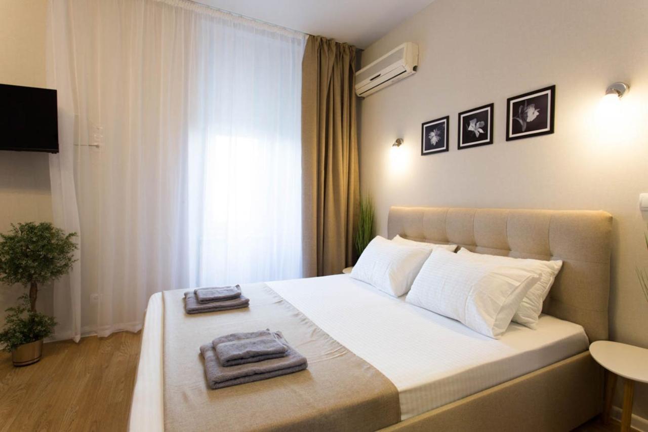 Apartment In The City Center - Gimnasiyna Naberezhna 24A-1 Харьков Экстерьер фото