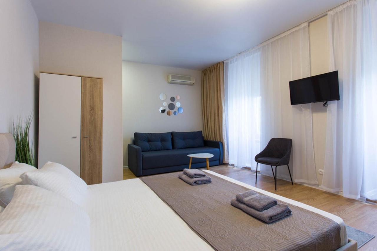 Apartment In The City Center - Gimnasiyna Naberezhna 24A-1 Харьков Экстерьер фото