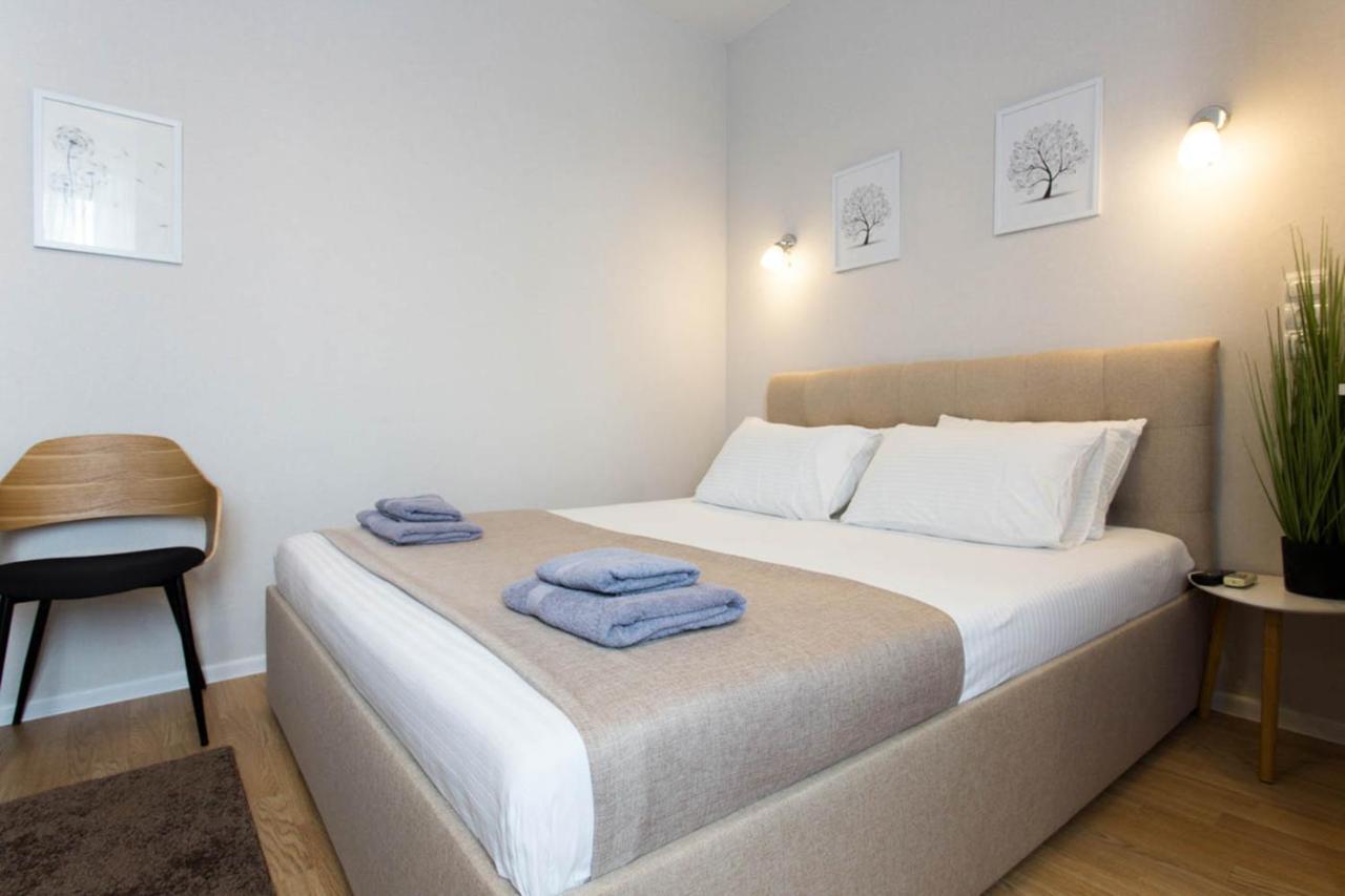 Apartment In The City Center - Gimnasiyna Naberezhna 24A-1 Харьков Экстерьер фото