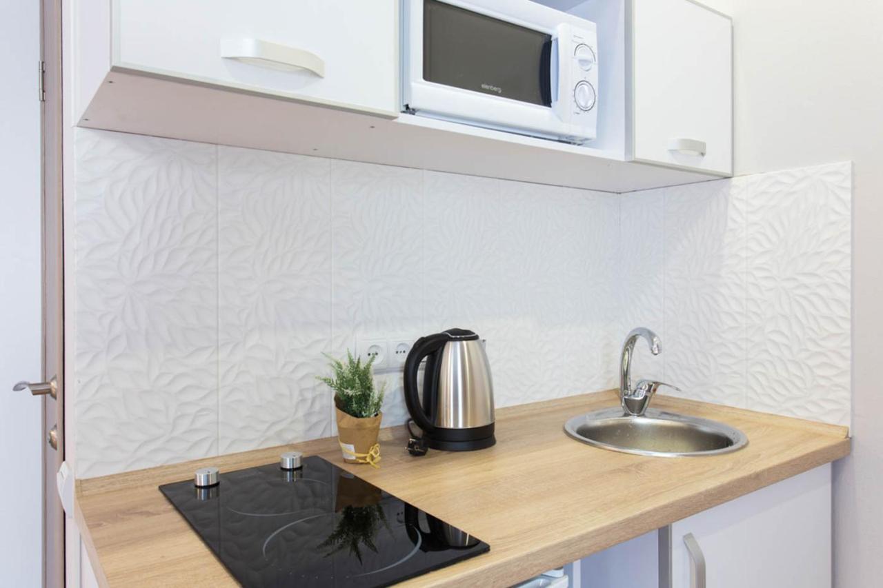 Apartment In The City Center - Gimnasiyna Naberezhna 24A-1 Харьков Экстерьер фото