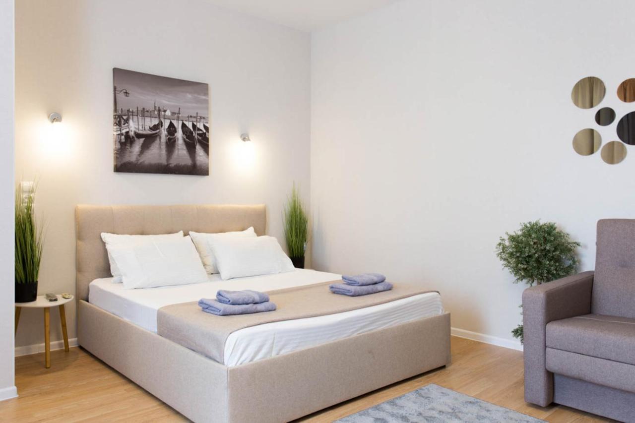 Apartment In The City Center - Gimnasiyna Naberezhna 24A-1 Харьков Экстерьер фото
