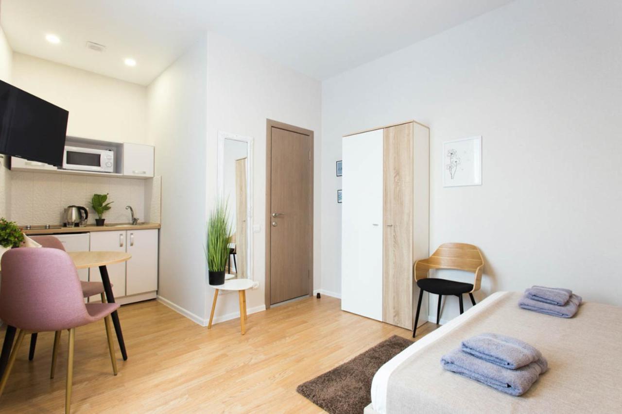 Apartment In The City Center - Gimnasiyna Naberezhna 24A-1 Харьков Экстерьер фото