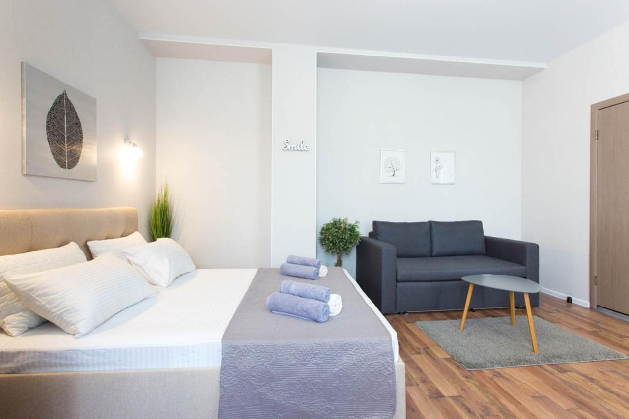 Apartment In The City Center - Gimnasiyna Naberezhna 24A-1 Харьков Экстерьер фото