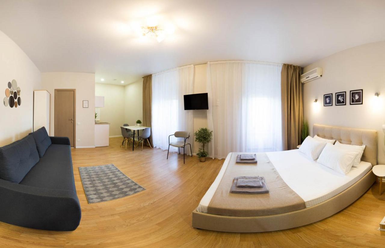 Apartment In The City Center - Gimnasiyna Naberezhna 24A-1 Харьков Экстерьер фото