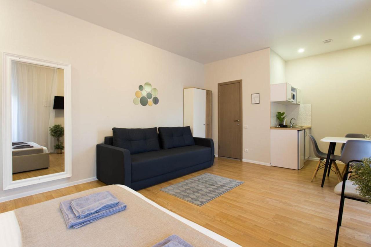 Apartment In The City Center - Gimnasiyna Naberezhna 24A-1 Харьков Экстерьер фото